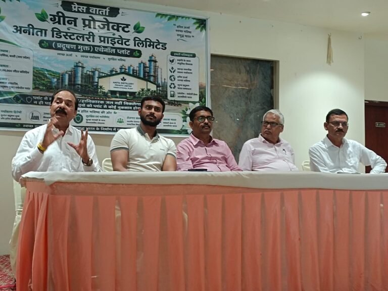 Basti News:दासिया में बन रहे इथेनॉल प्लांट सभी मानकों का हो रहा पालन,अक्टूबर 2026 तक उत्पादन शुरू करने का लक्ष्य- निदेशक रोहन जायसवाल