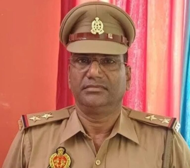 Basti news :बस्ती में वाल्टरगंज थानाध्यक्ष सूर्यप्रकाश सिंह की संदिग्ध मौत, सरकारी आवास में मिला शव; जांच में जुटी पुलिस