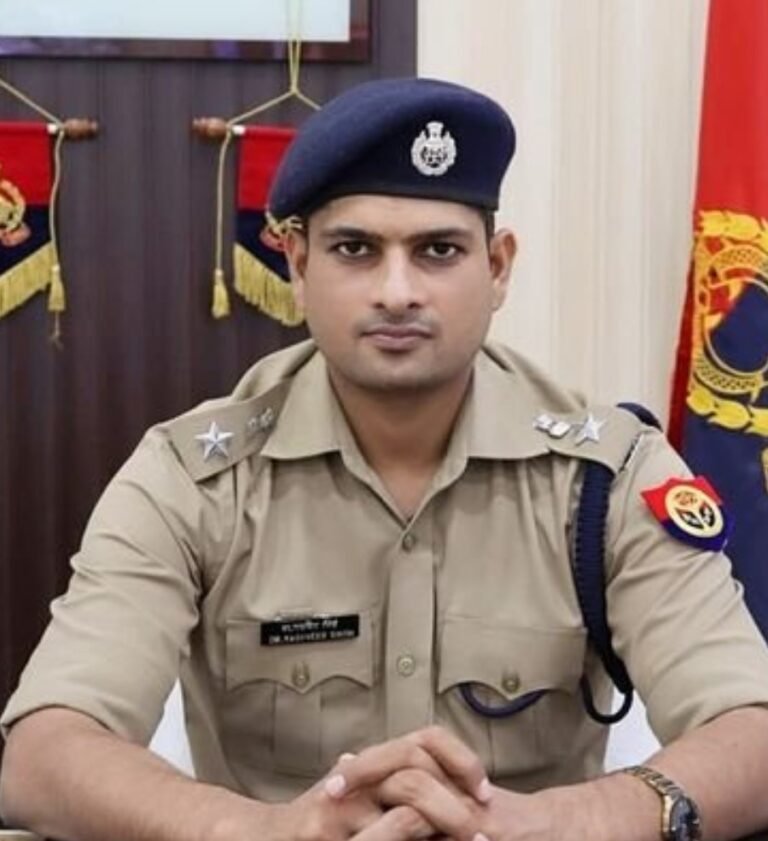 Basti news :अपराधियों की हर गतिविधि पर नजर, यक्ष एप से हो रही निगरानी