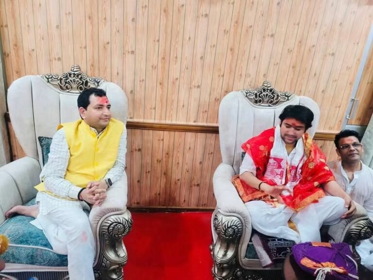 Basti News:बस्ती में बाबा बागेश्वर की कथा कराने की पहल, 25 नवंबर से 5 दिसंबर के बीच आगमन का प्रस्ताव